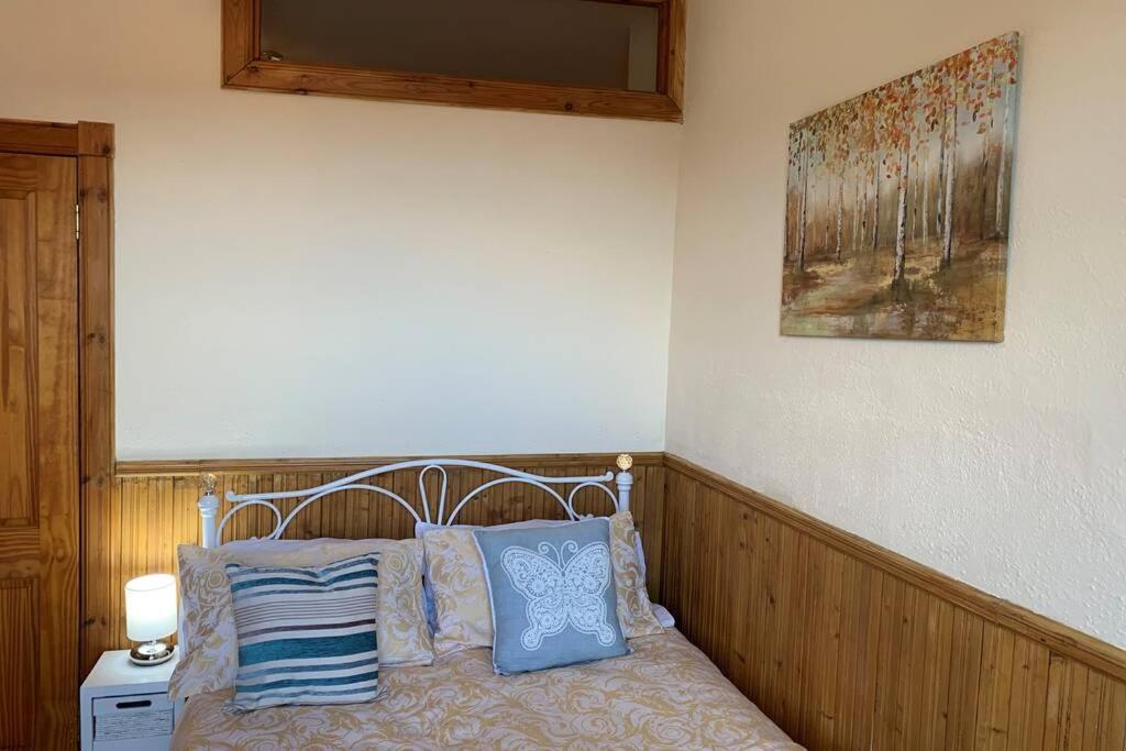 Spacious 2 Bedroom Apartment In Aberdeen City Eksteriør billede
