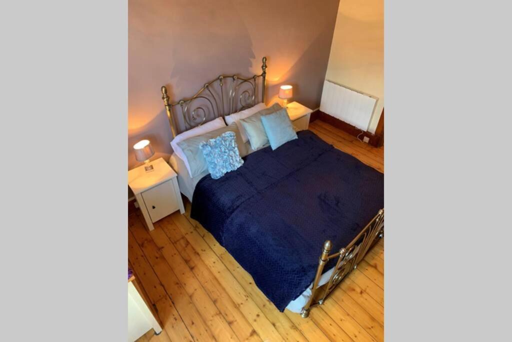 Spacious 2 Bedroom Apartment In Aberdeen City Eksteriør billede